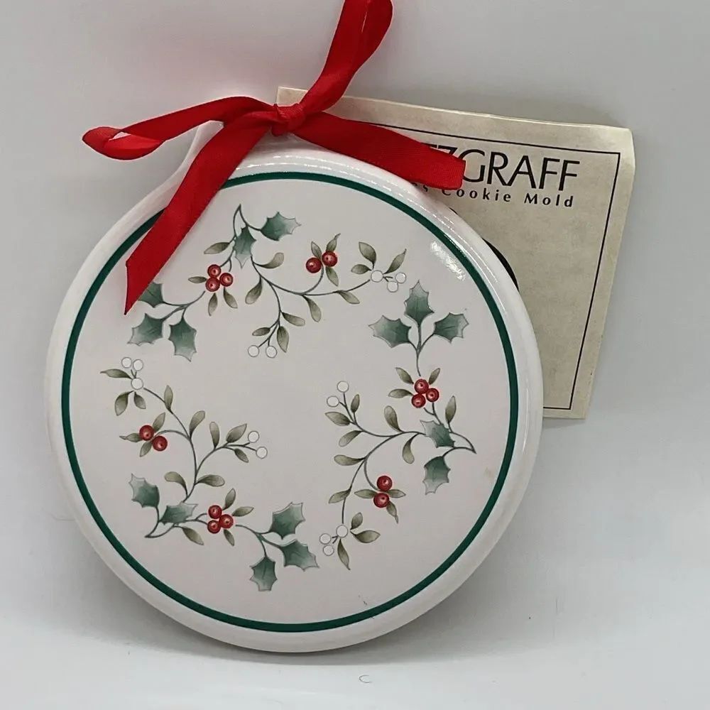 Pfaltzgraff Winterberry Cookies For Santa Cookie Mold